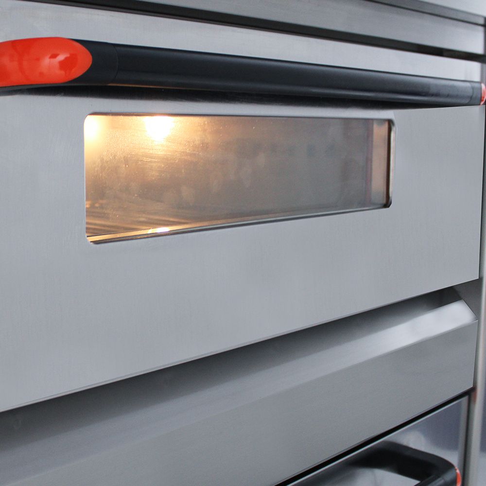 Single Deck Gas Oven - 2 Trays (BAKEMARK)